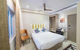 Palette Hotel By Checkin, Visakhapatnam